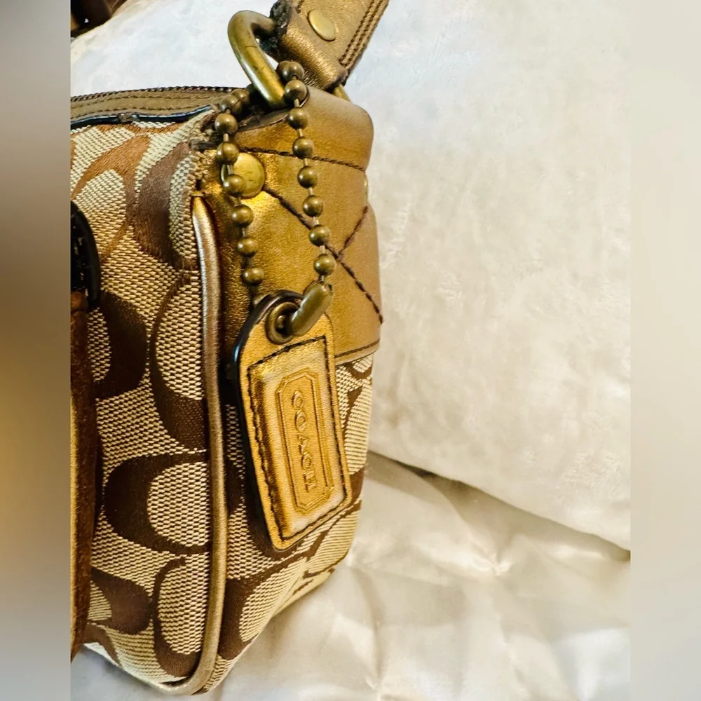 Coach Legacy 2004 Special Edition Bag with Metallic Gold and Brown Signature - Picture 3 of 14